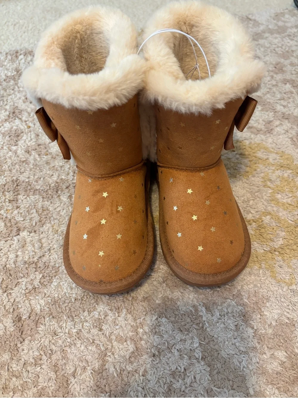 Falls Creek Kids Tan Star-Accent Faux Fur Winter Boots